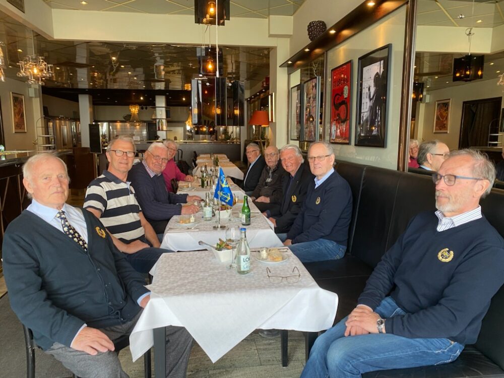 Gemensam lunch på Sofiehof