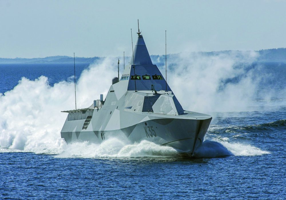 bauble balls hang on christmas tree